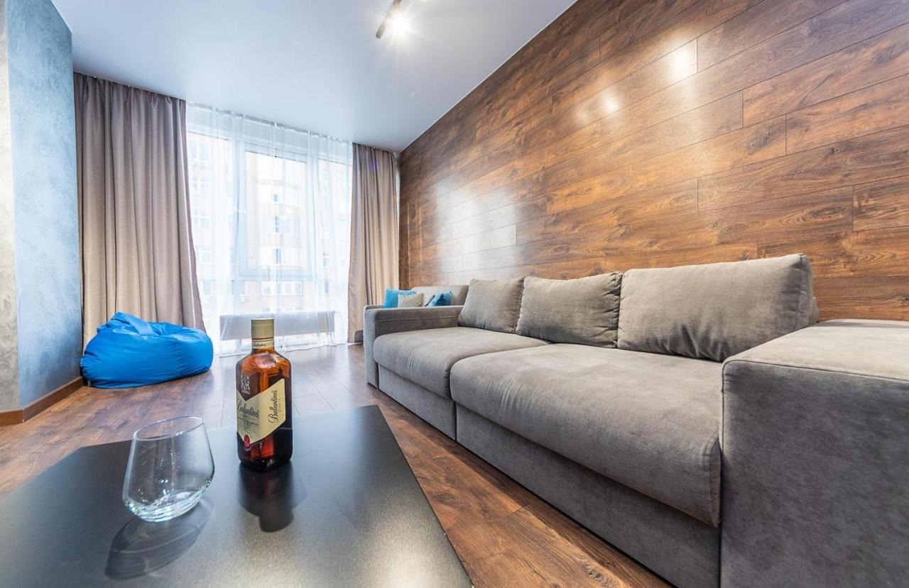 Luxury Apartments Smartplaza Obolon Metro Minskai Kiev Eksteriør billede
